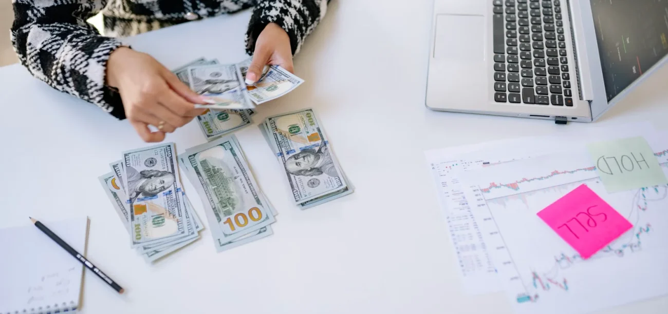 Investing In An Amazon Seller Tool
